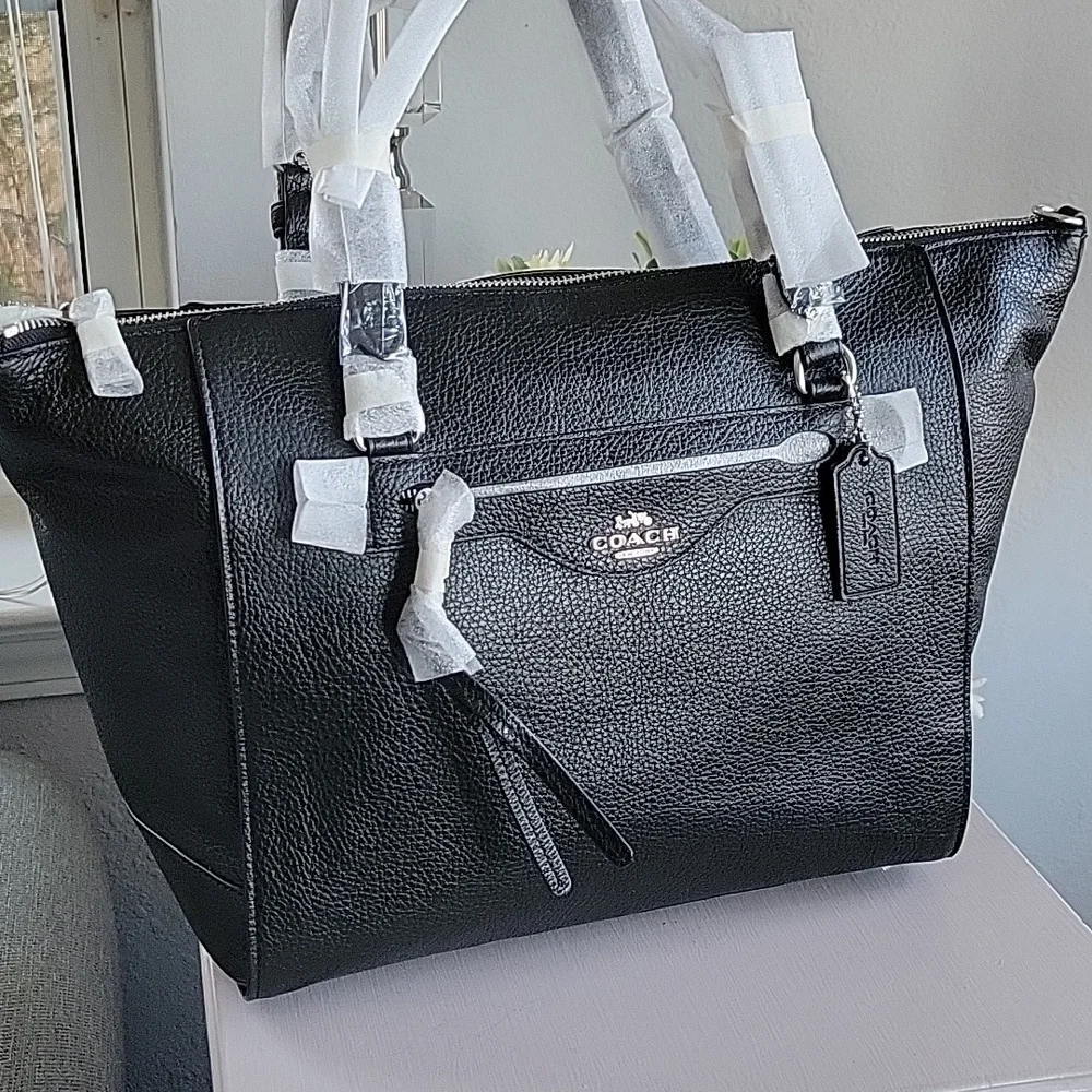 New COACH Black Kleo Leather Carryall Shoulder/Crosdbody Tote - Picture 3 of 13